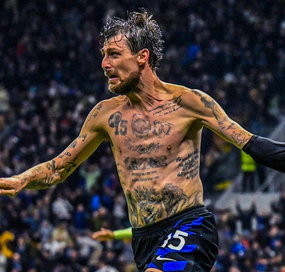 了队员的个 了队员的个