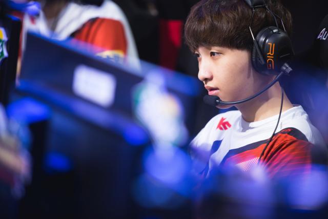 防守端奉献 防守端奉献